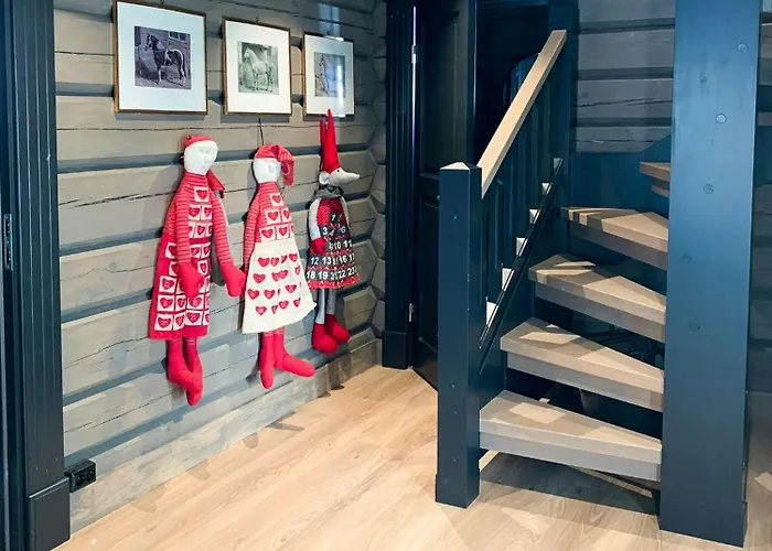 Feriehus Cozy Log With A View Over Hedmarken