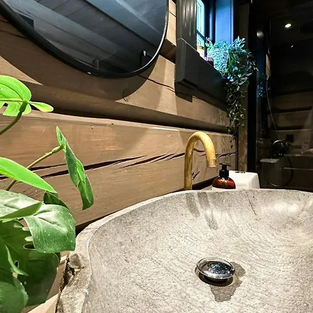 Cozy Log With A View Over Hedmarken * Loten