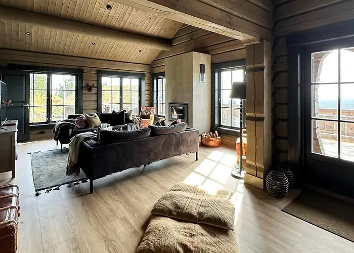 Cozy Log With A View Over Hedmarken بيت للعطل Loten